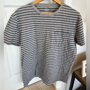 J.Crew Men’s Large tee shirt crew neck slim fit pocket 
Grey blue stripe